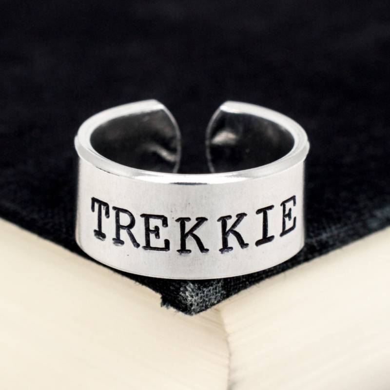 Trekkie Ring Handgestempeltes Sternenflotten Emblem Aus Aluminium von fromtheinternet