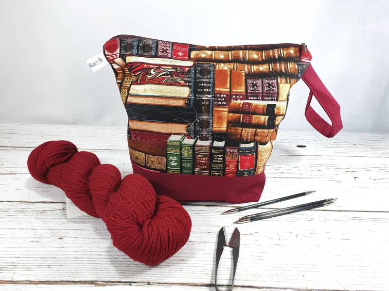 Sockenprojekttasche "Bücher" in 3 Größen, Reißverschlußtasche Mit Alten Büchern von frostpfoetchen
