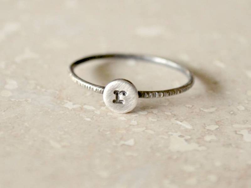 Silber Initial Ring, Benutzerdefinierte Personalisierte Buchstabe Monogramm Ring Silber Initial Ring, Benutzerdefinierte Personalisierte Buchstabe Monogramm Ring von fruitionjewelry