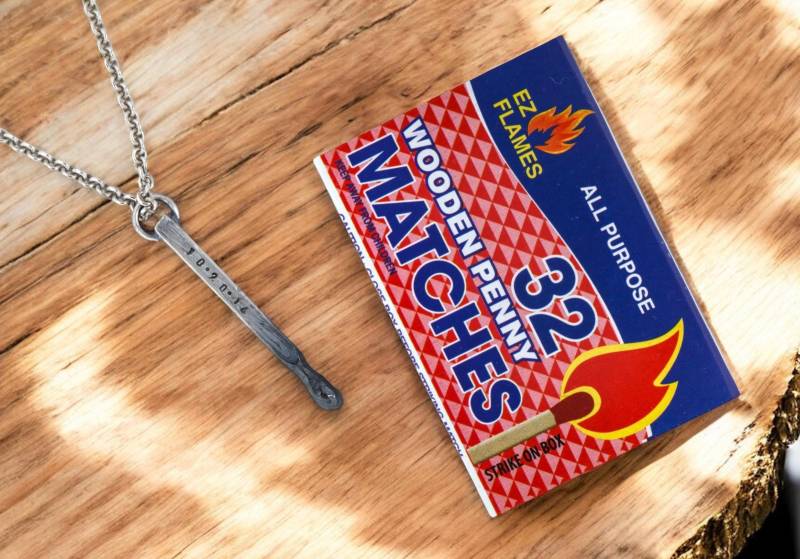 Custom Stamped, Sie Sind Mein Match, Zünden Feuer An, Das Perfekte Spiel, Rauchen, Brautgeschenk, Handgemachter Sterling Silber Gebrannter Custom Stamped, Sie Sind Mein Match, Zünden Feuer An, Das Perfekte Spiel, Rauchen, Brautgeschenk, Handgemachter Sterling Silber Gebrannter von fullmoonmetal