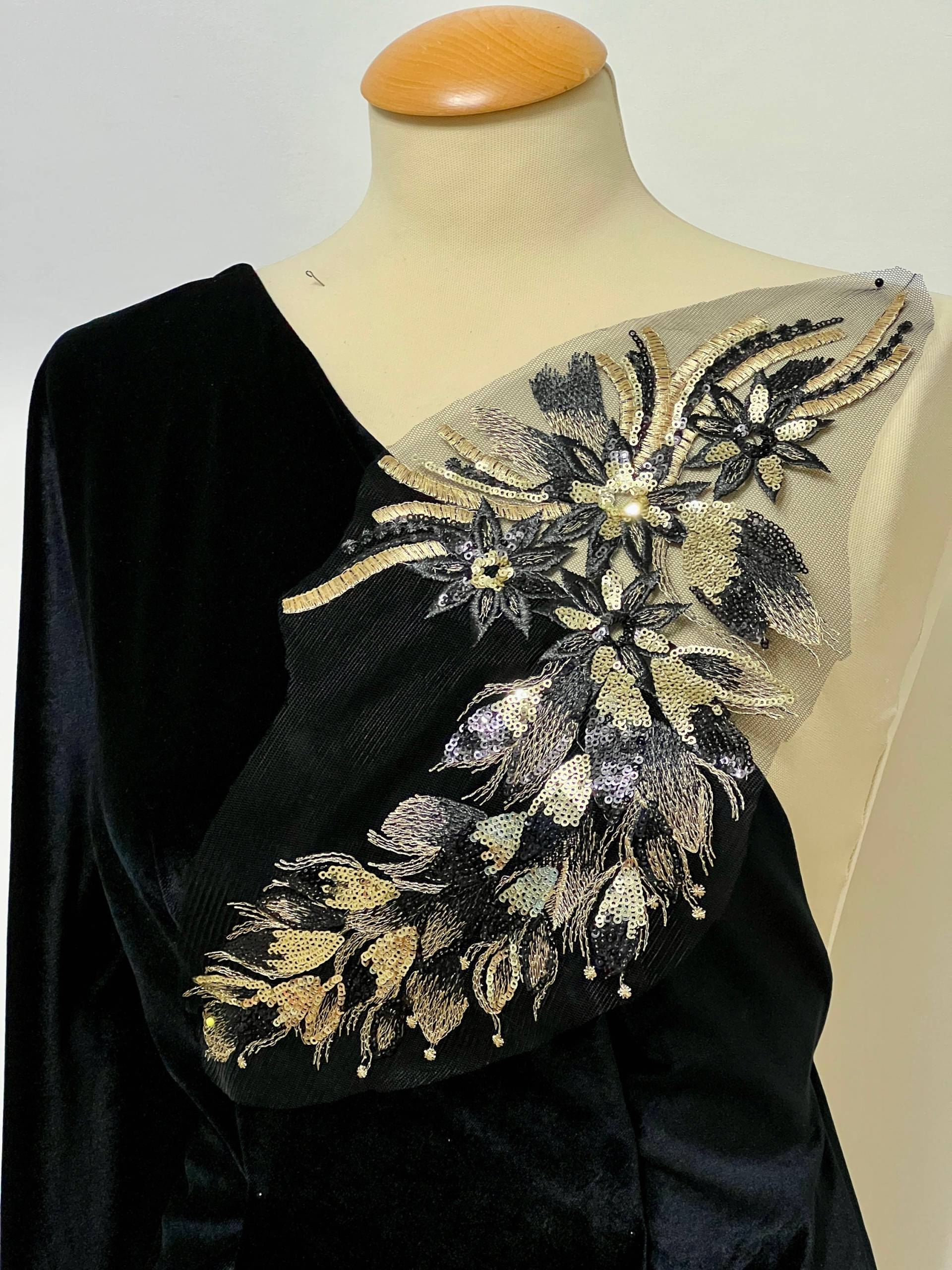 Floral Spitze 3D Spitzenapplikation Pailletten Patch Blume Brautkleid Hochzeitskleid Abendkleid von fundtruhe