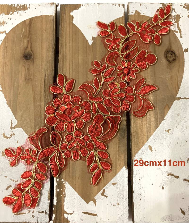 Spitzenapplikation Spitze Blumen Rot/Gold von fundtruhe