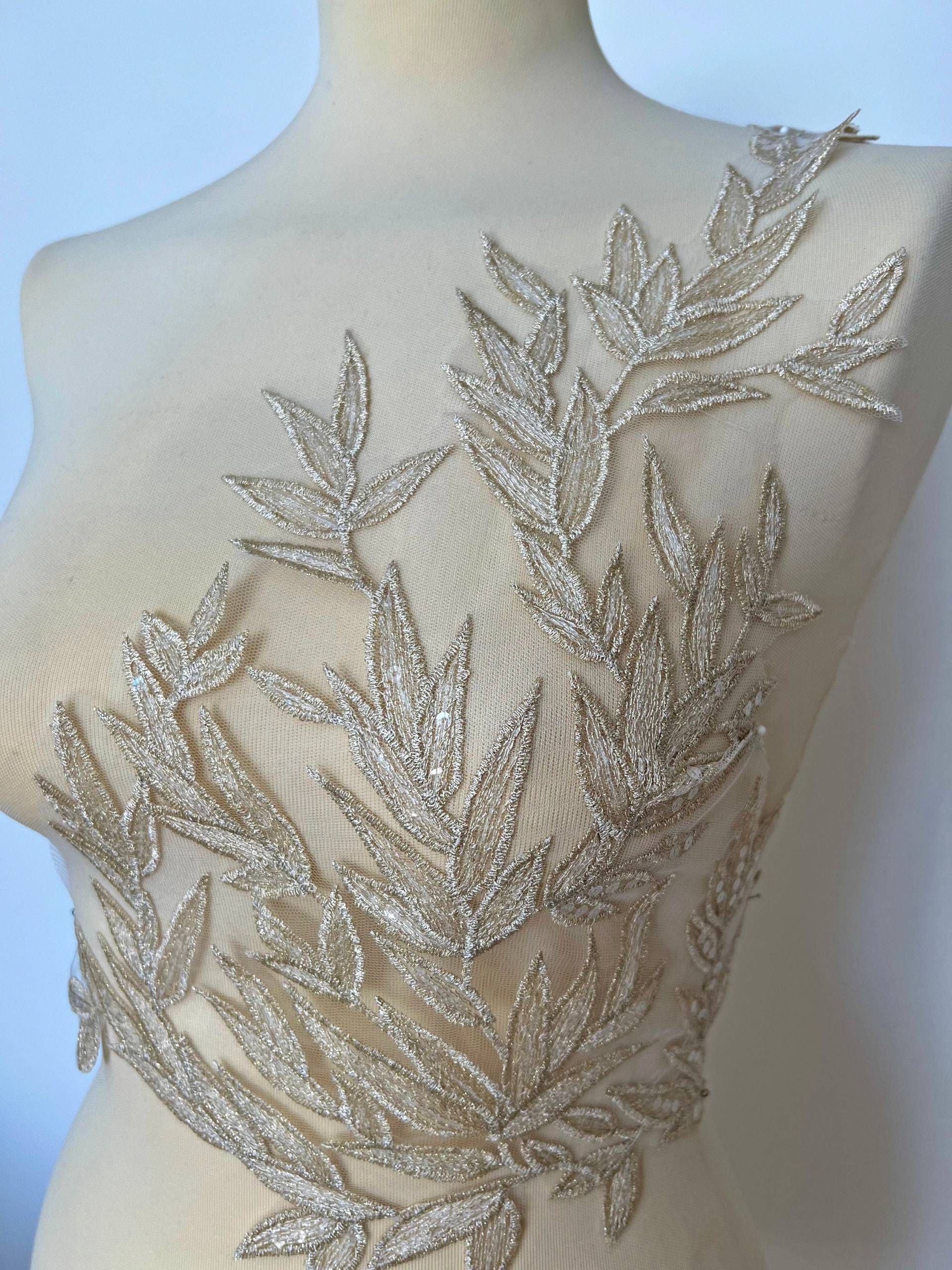 Spitzenapplikation Spitze Hochzeit Kleid Spitzen Applikation Patch Pailletten Blätter Brautkleid Abendkleid von fundtruhe