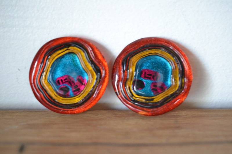 Vintage 1980Er Ohrclip Aus Kunstharz An Pt1 von funkyflamingoau