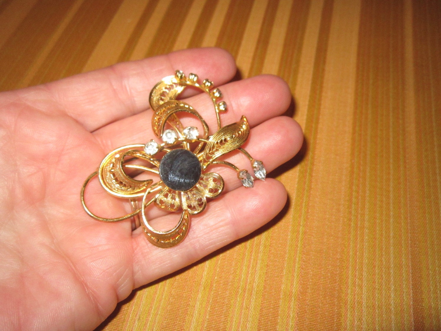 Vintage 1950S Exquisite Strass Brosche Goldfarben Gemarkt Western Germany von funoldstuff