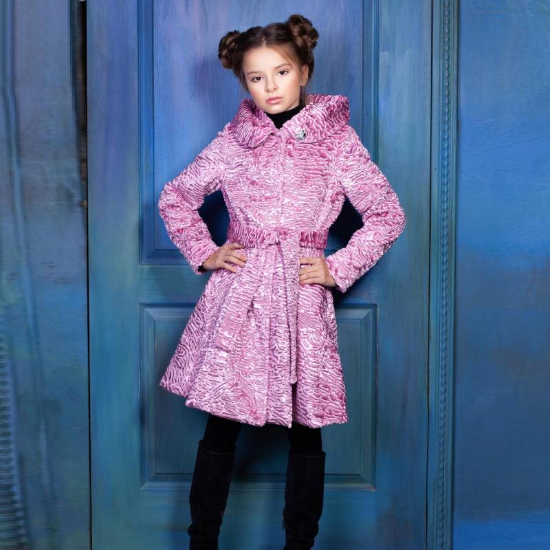 Kinder Mantel - Rosa Kunstpelz Mantel Tissavel Eco Fur, Swarovski Knopf von furamur