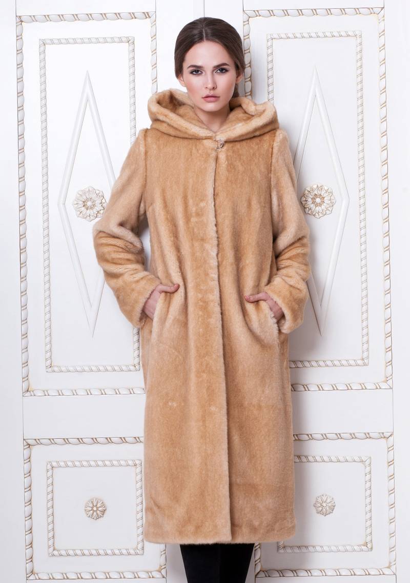 Luxus-Frauen-Mantel. Mantel Nach Maß. Luxus Nerz Mantel. Kunstpelz-Mantel. Frauen Geschenk. Vegane Mode. Exklusive Öko-Pelze Von Tissavel von furamur