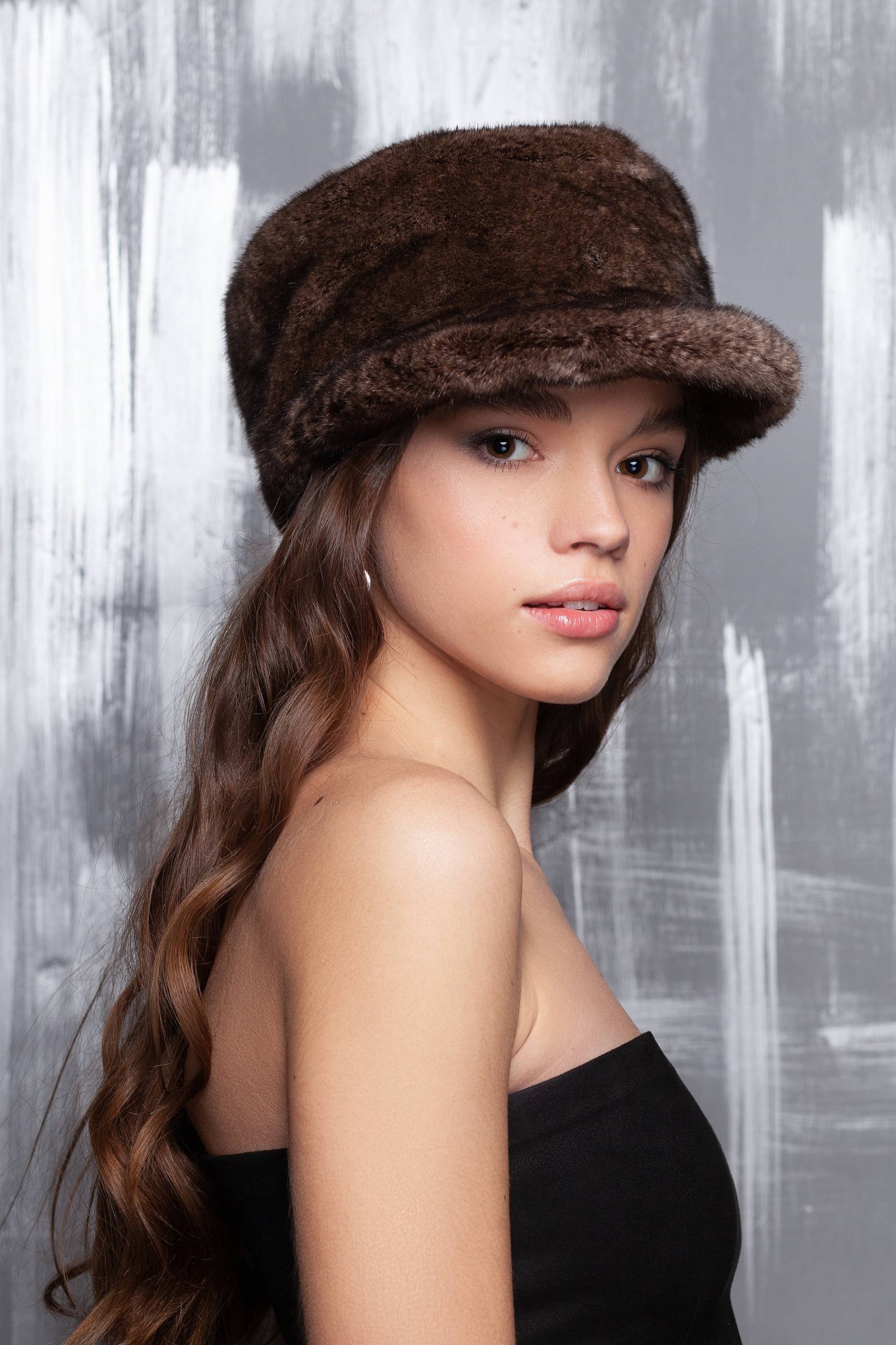 Nerzmütze - Braune Kunstpelzmütze Exklusive Mützen Elegante Mütze Damen Wintermützen von furamur