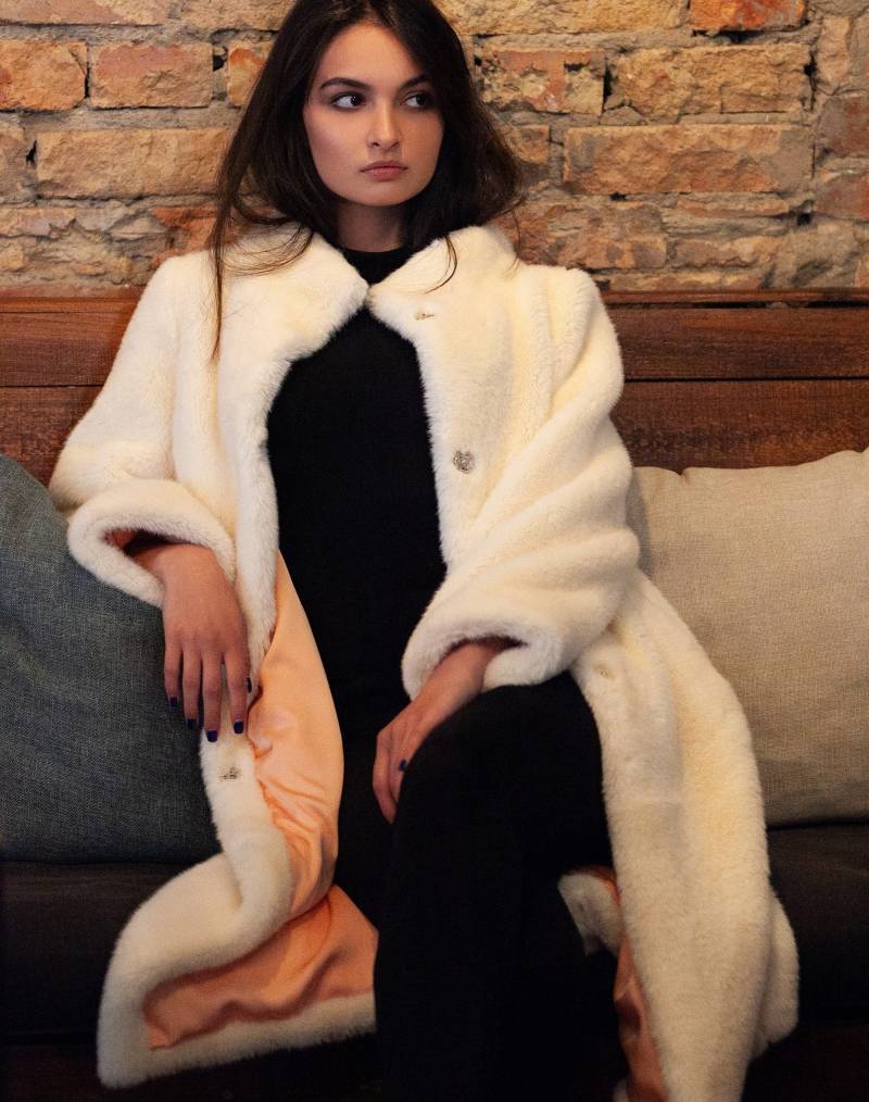 Weißer Kunst Nerz Mantel - Luxus Vegan Pelzjacke Mäntel von furamur