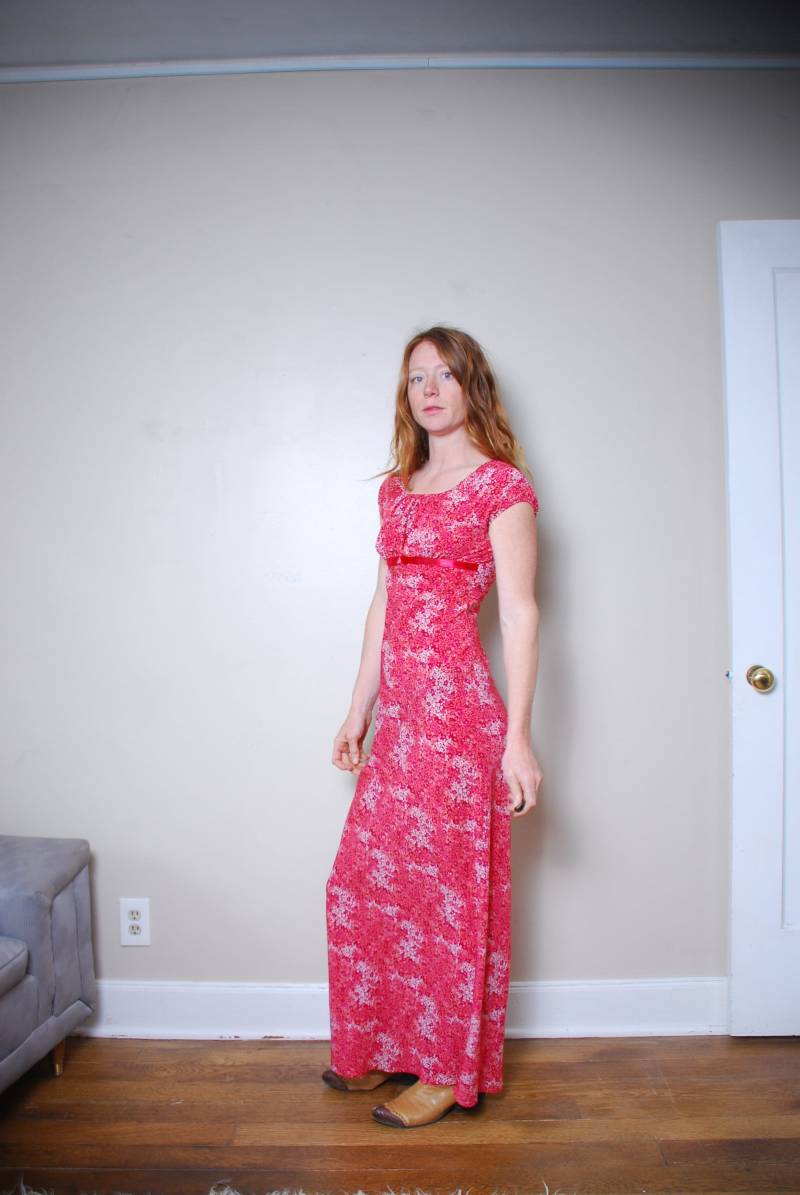 90Er Kleine Empire Taille Kleid Rot Bodenlänge Floral Print Puffärmel Bauern Top Y2K Nsync Party Homecoming Outfit Frauen Retro Prinzessin von furhatguild