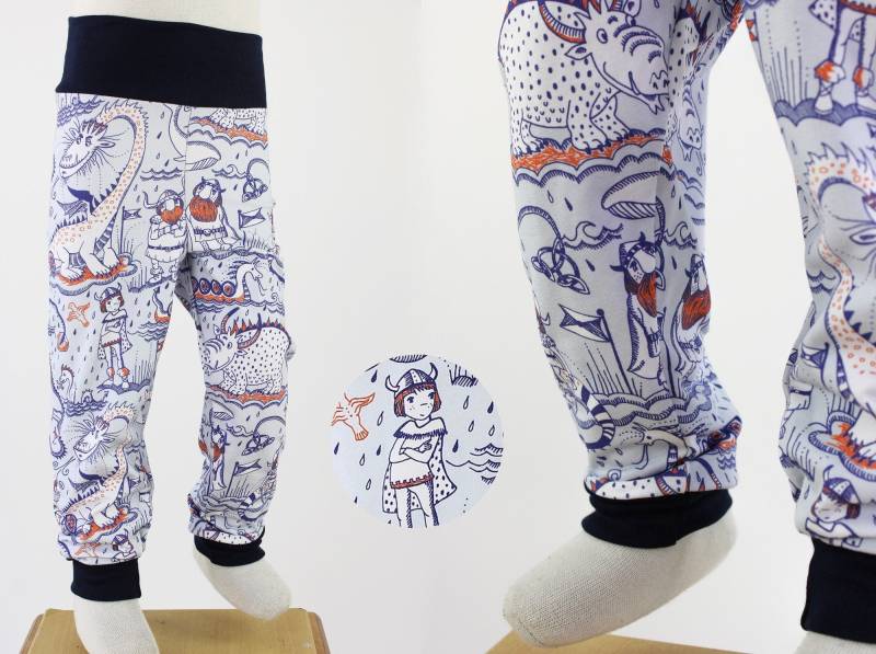 Kinder-Leggings Hellblau Mit Wikingern Und Drachen Bio-stoffe von fuxandfriends