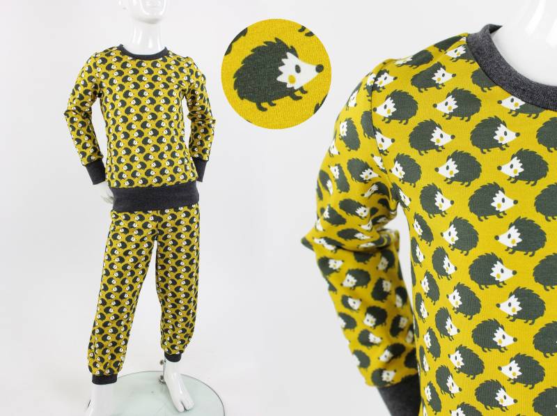 Schlafanzug Für Kinder Gelb Mit Igeln von fuxandfriends