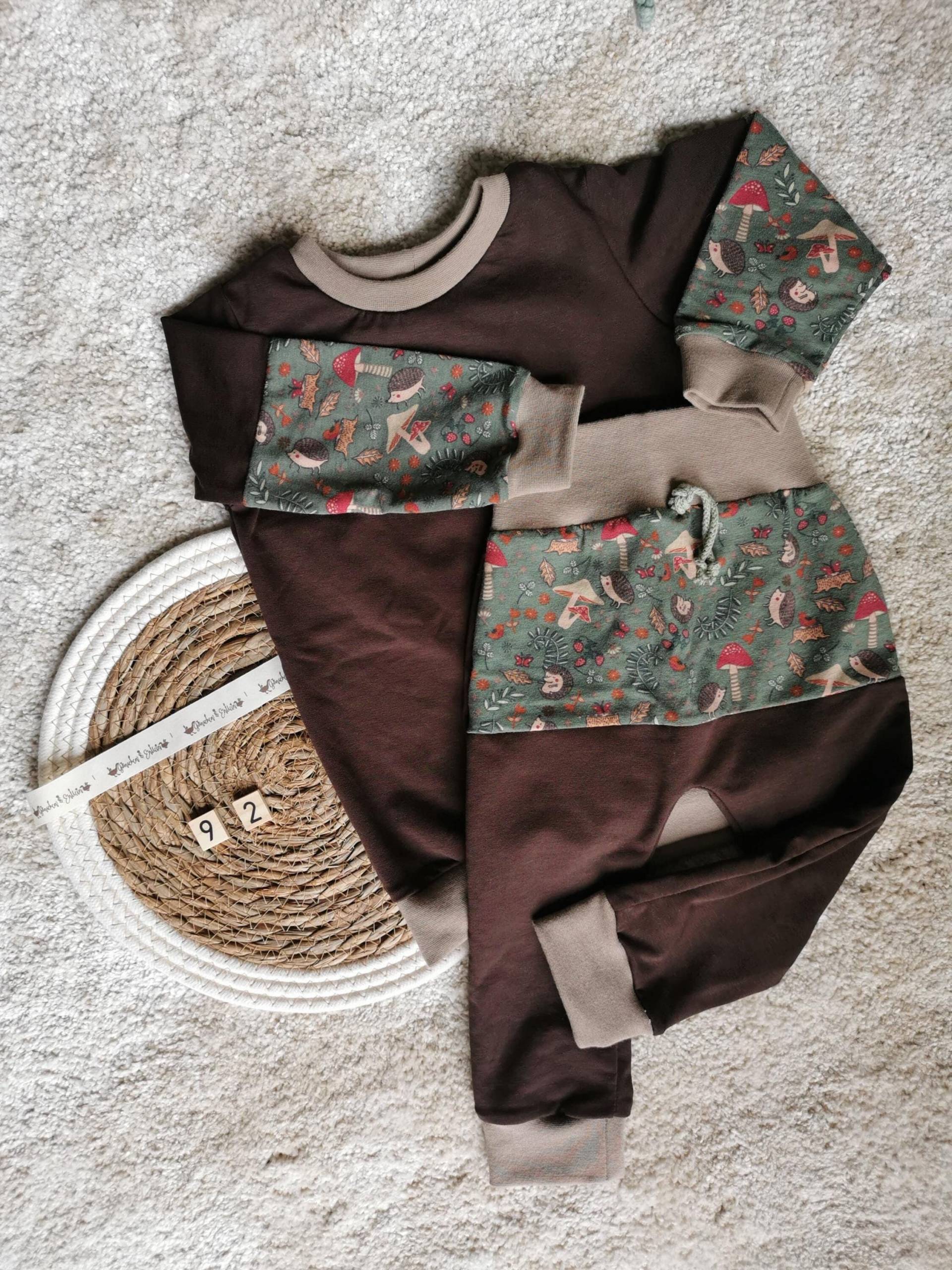 Baby Set Pullover Hose Waldtiere Herbst Outfit Lounge Pilze Baby Set Pullover Hose Waldtiere Herbst Outfit Lounge Pilze von gaenschenentlein