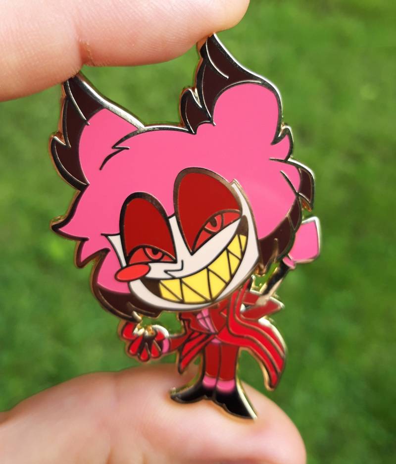 Wackelkopf Emaille Gold Pin Alastor von galeorb