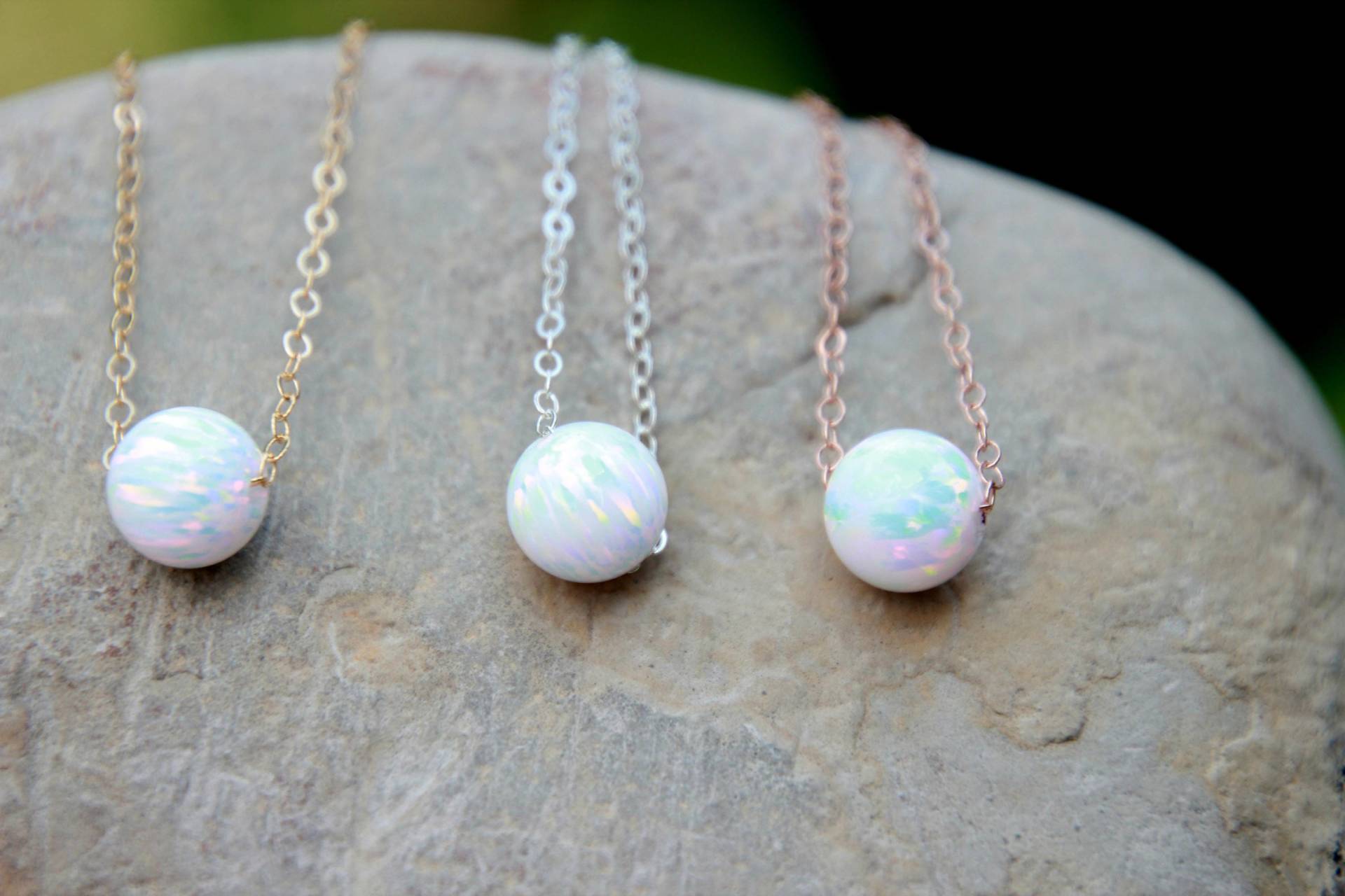 Größere Opal Perlenkette - Oktober Schmuck Opal Halskette 8mm Pinkgold, Gelbgold, Silber von galwaydesigns