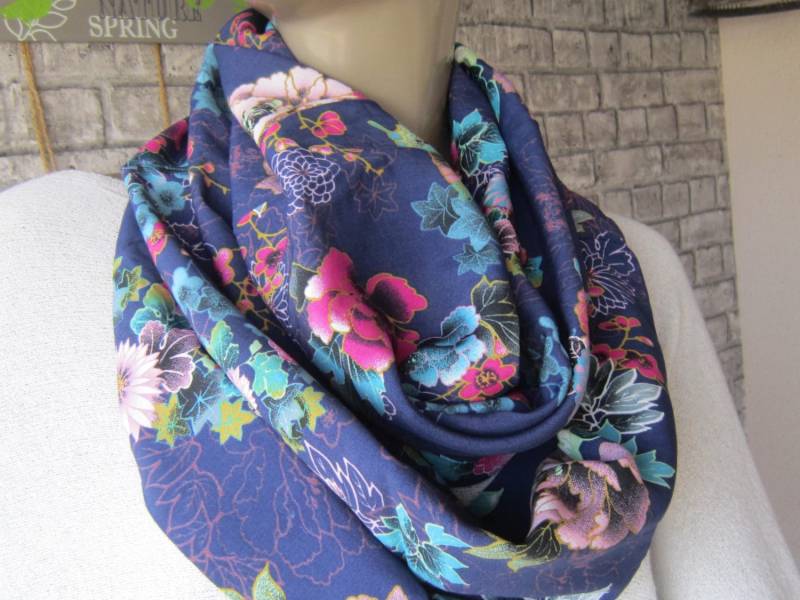 Blau Und Rosa Blumen/İnfinity Schal, Damen Spring Fashion, Geschenk-Ideen Blau Und Rosa Blumen/İnfinity Schal, Damen Spring Fashion, Geschenk-Ideen von gameofscarves
