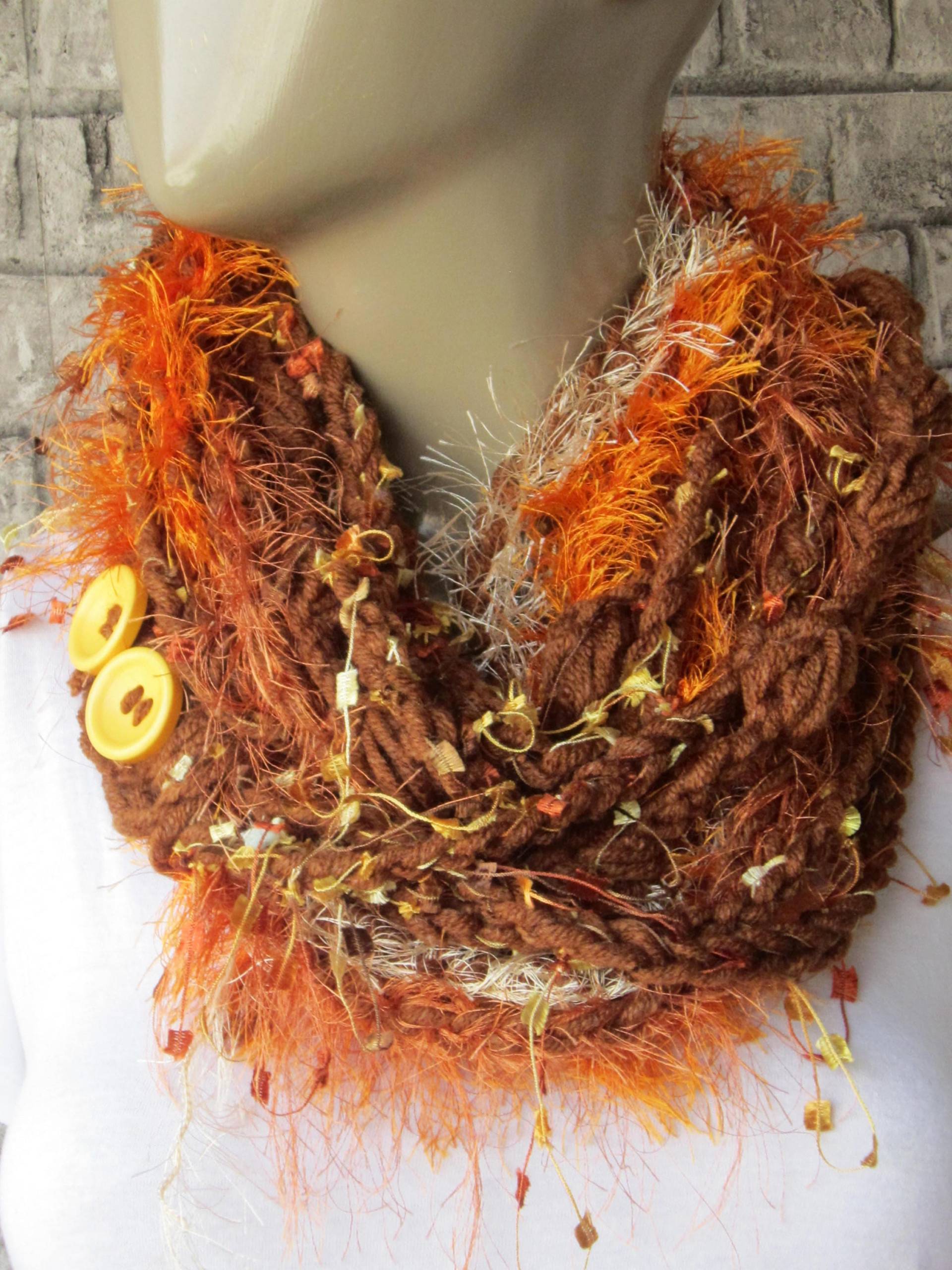 Geflochtene Lariat Schal, Geflochtene Karamell Häkeln Infinty Lasso Geschenkideen, Frauen Schals, Zubehör Geflochtene Lariat Schal, Geflochtene Karamell Häkeln Infinty Lasso Geschenkideen, Frauen Schals, Zubehör von gameofscarves