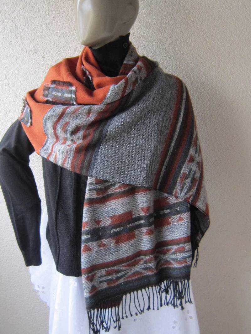 Karamell Und Grau Azteken Übergroße Schals, Winter Accessoires, Kuscheliger Schal, Einzigartiges Geschenk, Decken Männer Für Sie Ihn von gameofscarves