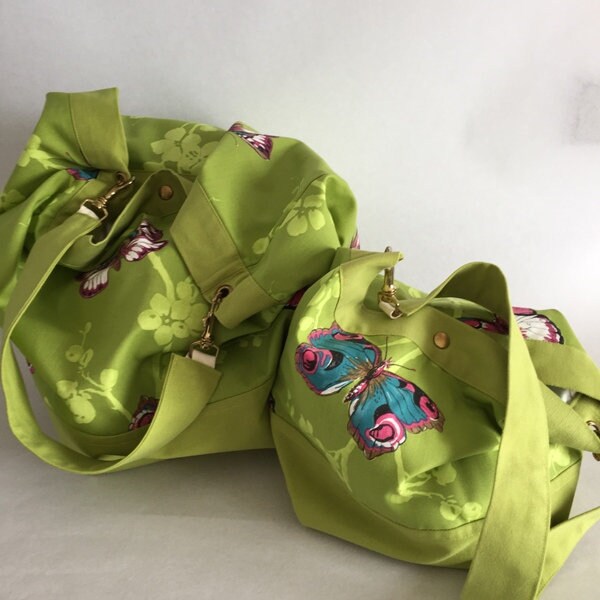 strandtasche Mit Großem Fassungsvermögen Aus Hellgrüner Baumwolle, Karabinern strandtasche Mit Großem Fassungsvermögen Aus Hellgrüner Baumwolle, Karabinern von garanceetkaki