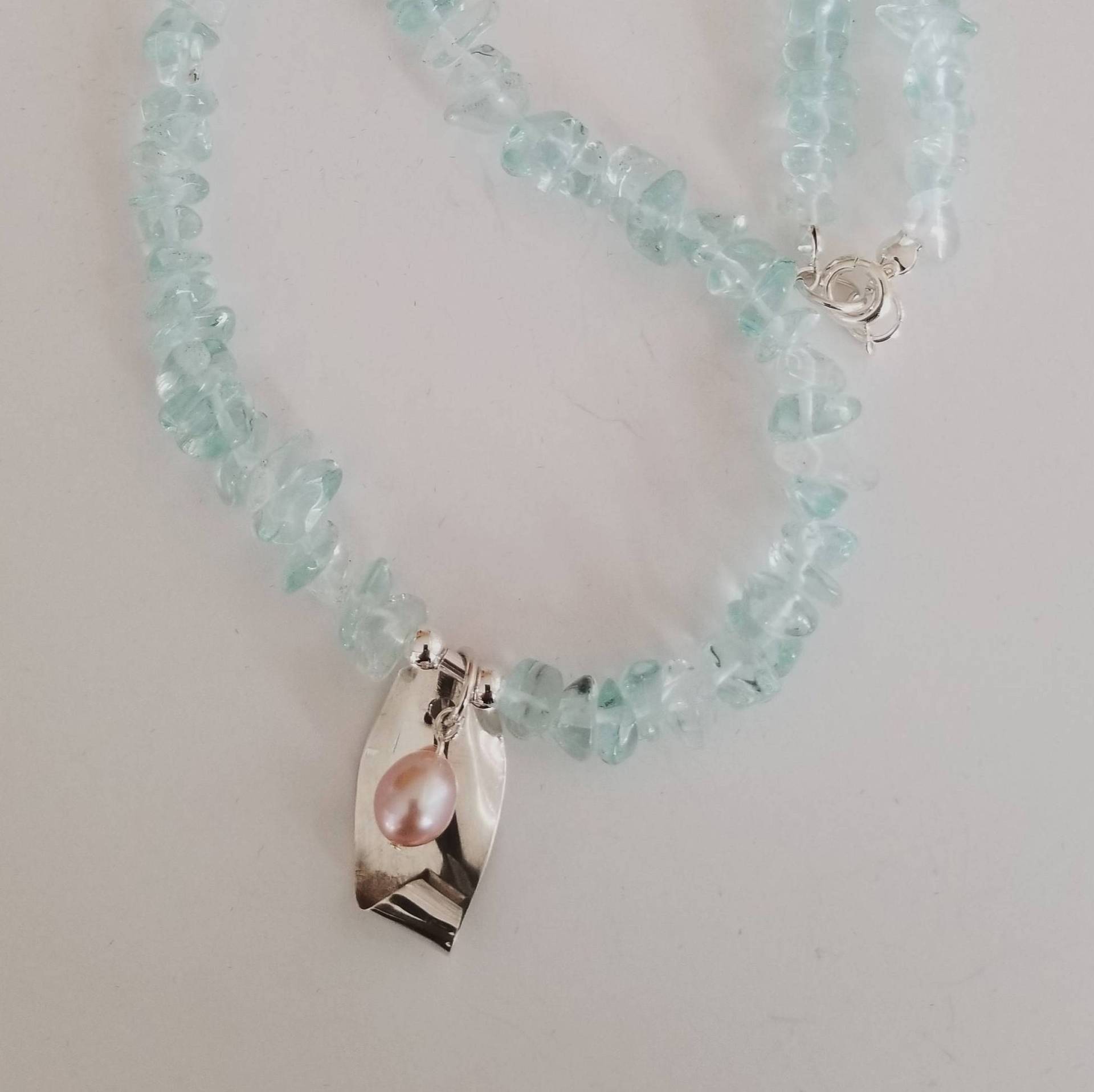 Halskette Sterling Silber & Aqua Green Fluorit Mit Champagner Perle 18 Zoll Lang von gaynells