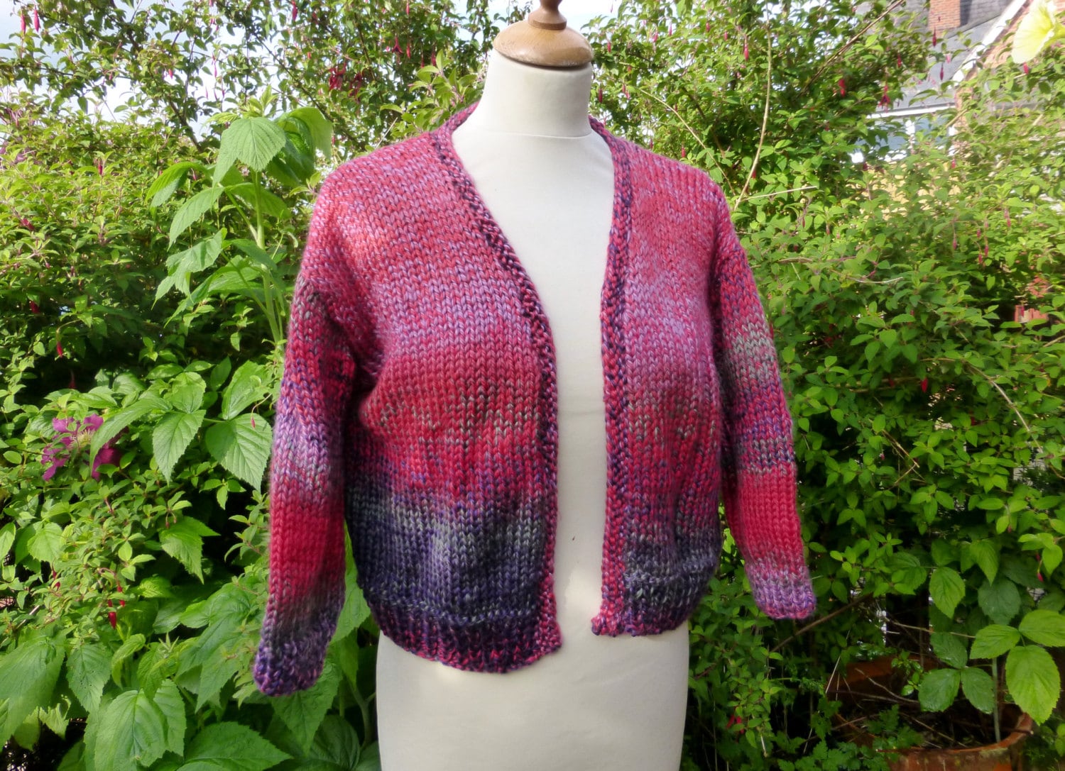 Handgestrickte Retro-Kurzjacke/strickjacke Rottöne, Rosa, Blau 3/4 Ärmel Uk 14 Us 10 12 von gayretro
