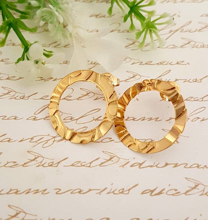 Edle Goldohrringe, Kreis Goldohrstecker, Schlichte Moderne Ohrstecker, Braut Runde Einzigartige Ohrringe von gazellejewelry