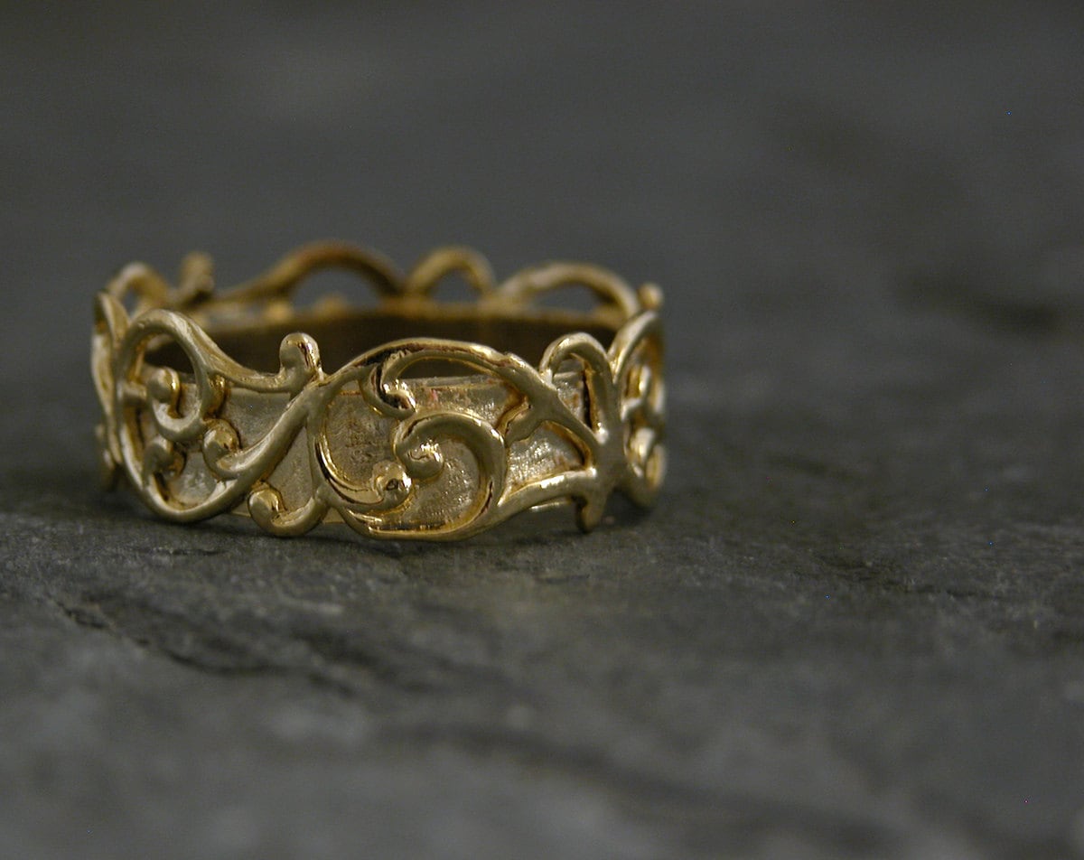 Gold Ehering, Filigrane Spitze Unqiue Hochzeitsband, Filigraner Ring, Hochzeitsschmuck Gold Ehering, Filigrane Spitze Unqiue Hochzeitsband, Filigraner Ring, Hochzeitsschmuck von gazellejewelry