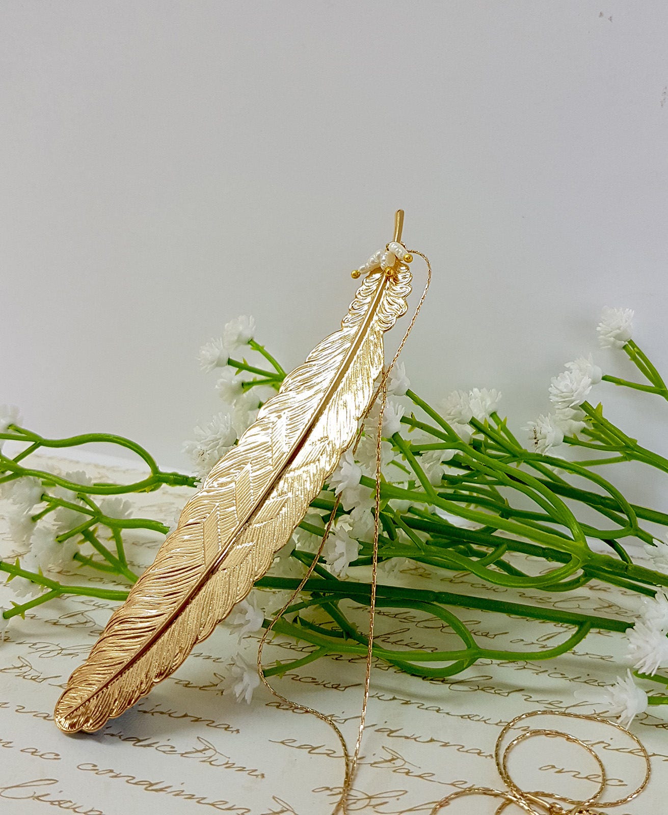Gold Feder Halskette, Wald Lange Perle Federhalskette, Federschmuck, Brautjungfer Waldschmuck Gold Feder Halskette, Wald Lange Perle Federhalskette, Federschmuck, Brautjungfer Waldschmuck von gazellejewelry