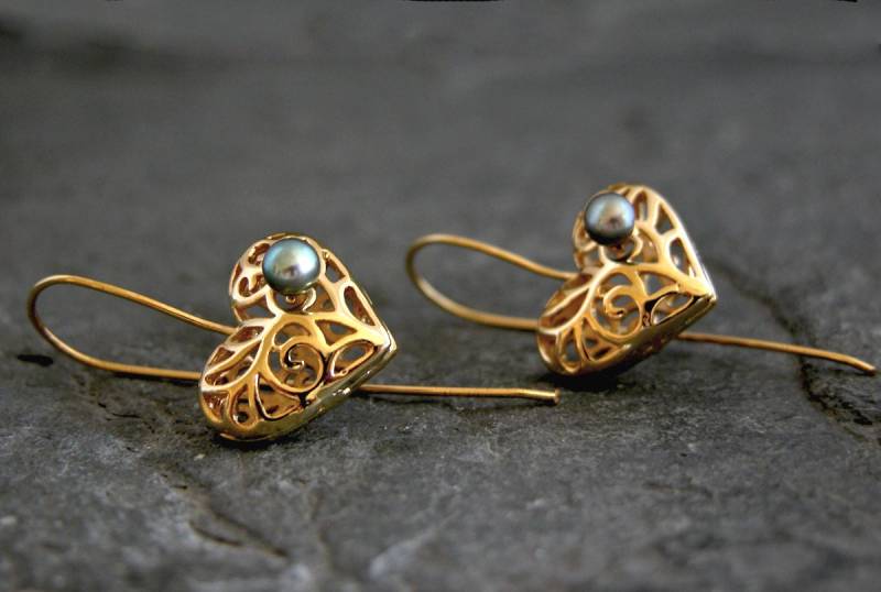 Gold Herz Baumeln Ohrringe, Liebe Valentinstag Schmuck Geschenk, Perle von gazellejewelry