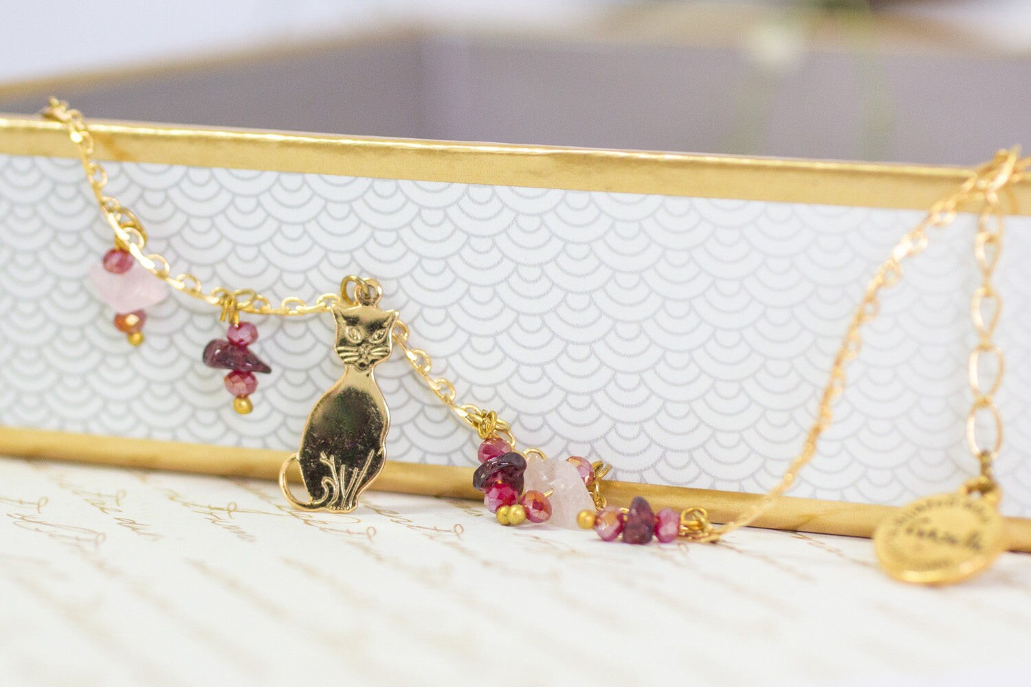 Juli Geburtsstein Halskette, Gold Rubin Katze Anhänger Halskette Birthstone Tier Schmuck, Katzen Charme, Edelstein Juli Geburtsstein Halskette, Gold Rubin Katze Anhänger Halskette Birthstone Tier Schmuck, Katzen Charme, Edelstein von gazellejewelry