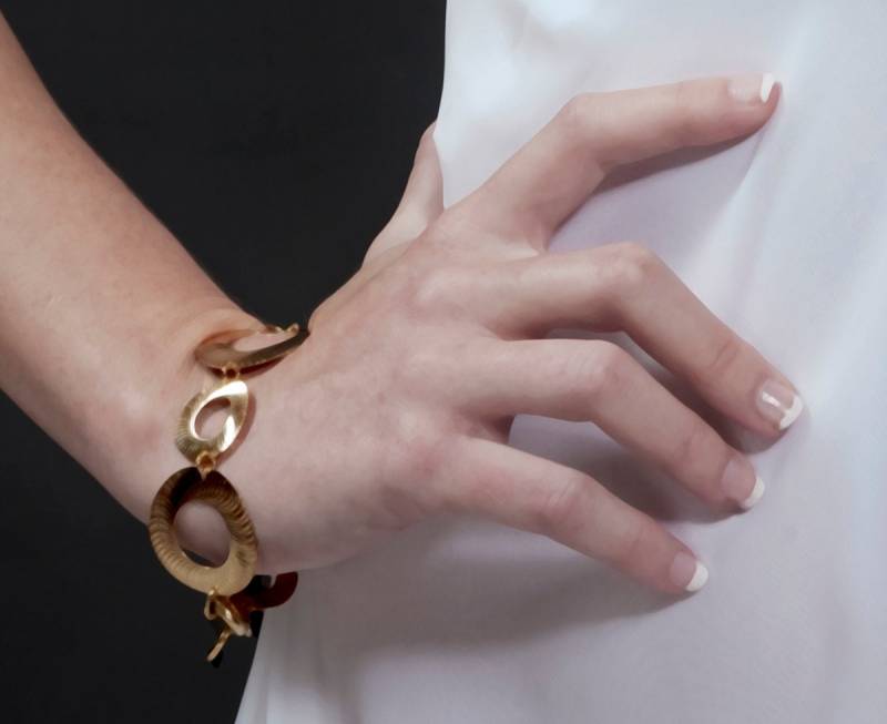 Öffnet Kreise Link-Gold-Armband Kreis-statement Armband Gold Armband, Interlocking Kreis Schmuck, Brautjungfer Minimalist von gazellejewelry