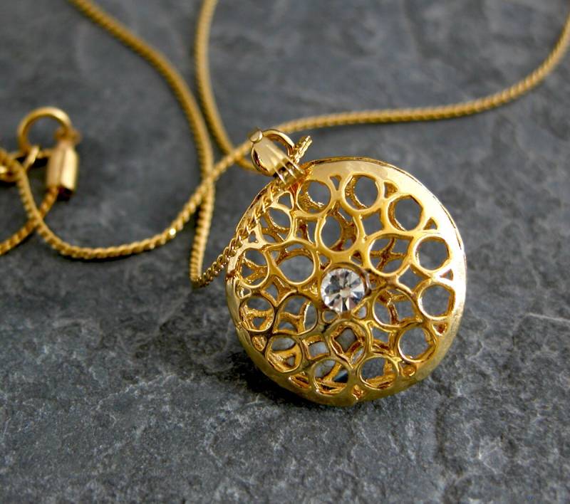 Urlaubsgeschenke, Gold Charm Halskette, Swarovski Geschenkideen, Braut Geschenk Für Sie, Art Deco Einzigartiges von gazellejewelry