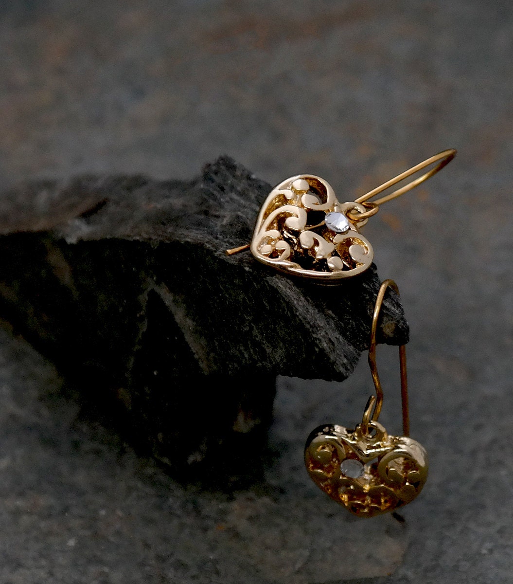 Valentinstag Mutter Geschenk, Gold Liebe Herz Ohrringe, Schmuck, Ohrringe Valentinstag Mutter Geschenk, Gold Liebe Herz Ohrringe, Schmuck, Ohrringe von gazellejewelry