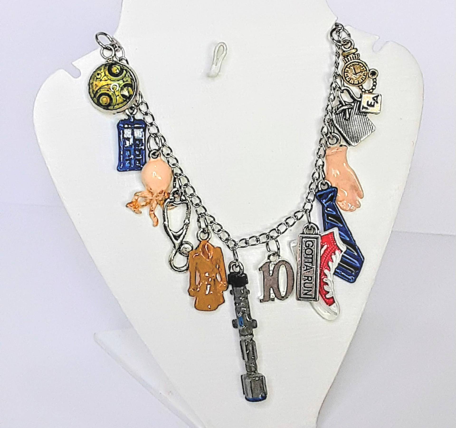 10Th Doctor Who Armreif Oder Bettelarmband David Tenant Zehnter Doktor 10D Dr 10Th Doctor Who Armreif Oder Bettelarmband David Tenant Zehnter Doktor 10D Dr von geekiecraftie
