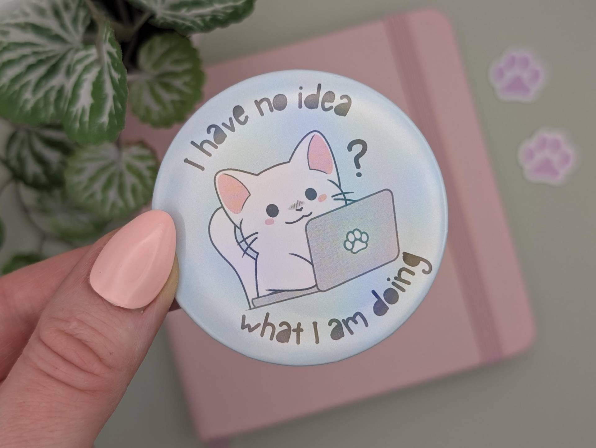 Clueless Cat Button Lustiges Meme Clueless Cat Button Lustiges Meme von geekyfeels