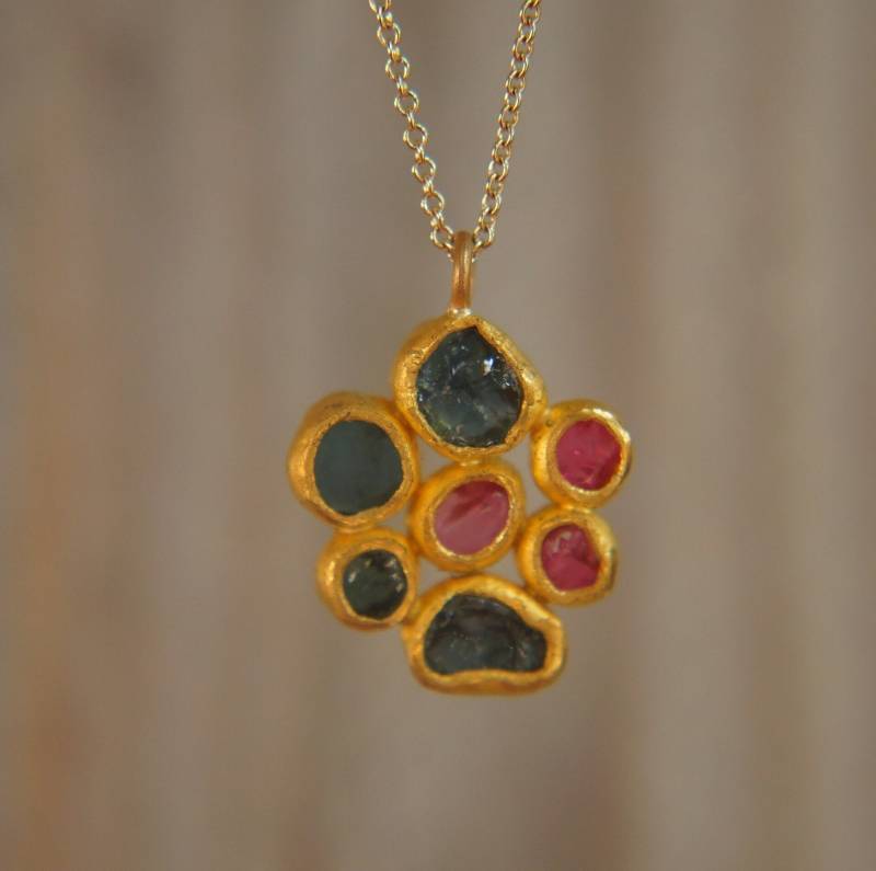 24 K Gold Anhänger/Blume 22 Handwerker Charme Blau Tourmaline von geffenjewelry