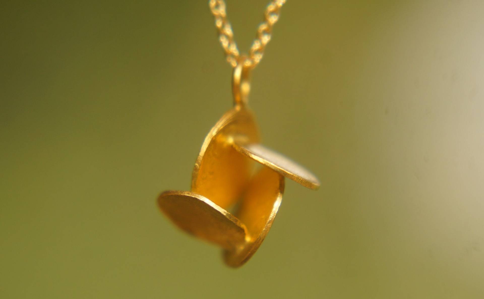 24K Gold Anhänger, 24K Anhänger, Boho Anhänger von geffenjewelry