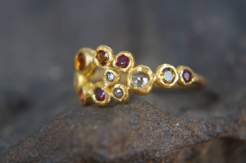 Vergoldeter Saphir Rubin Ring // Handgefertigter Diamant Verlobungsring 24K Goldring Ohrringe Gold Ohrring von geffenjewelry