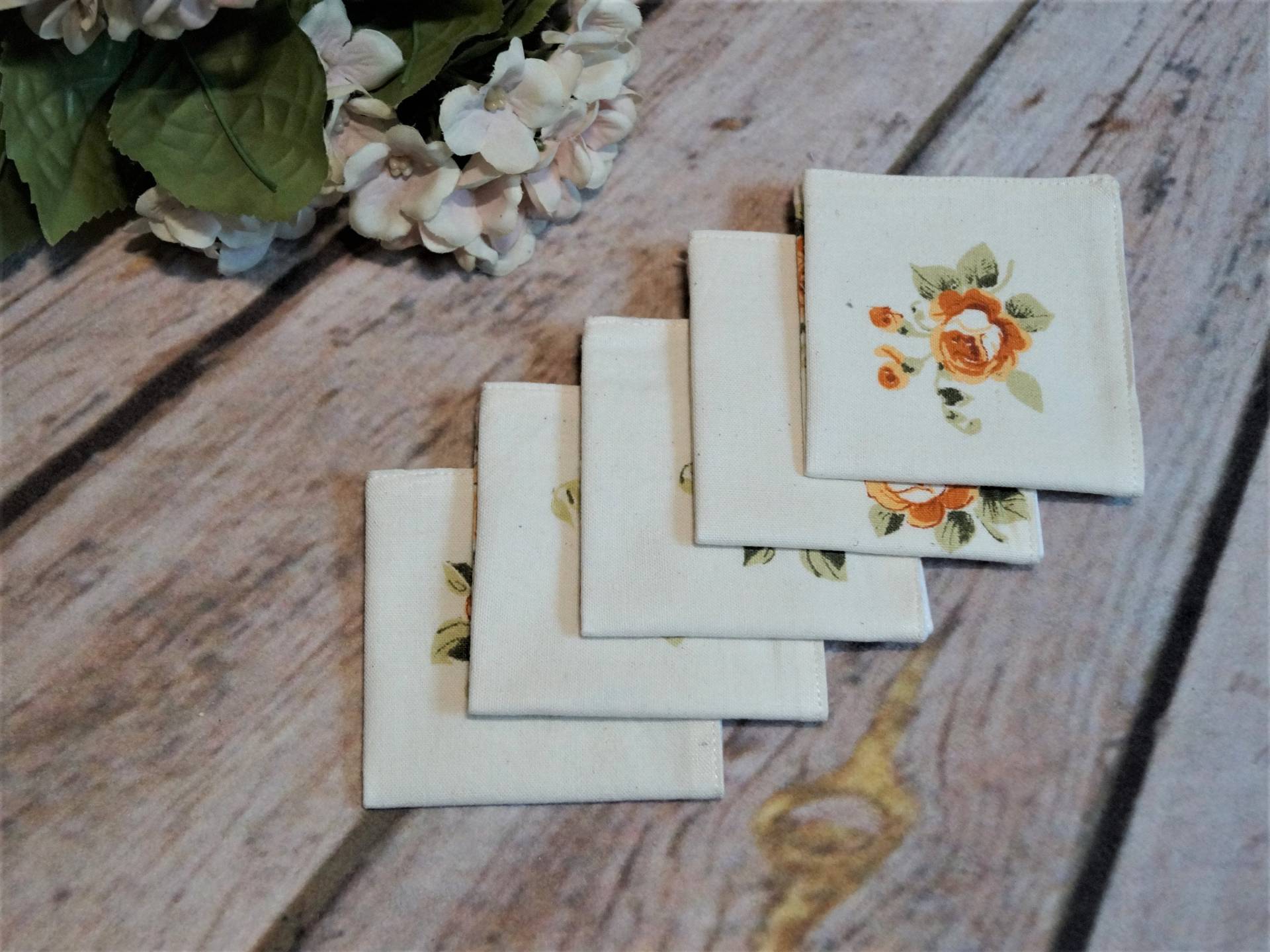 5 Stofftaschentuch Beige Mit Orangen Blumen Kinder Frauen Männer Zero Waste Ökologisch Umweltschonend Wieder Verwendbar Nachhaltig Muttertag von gelisboutique