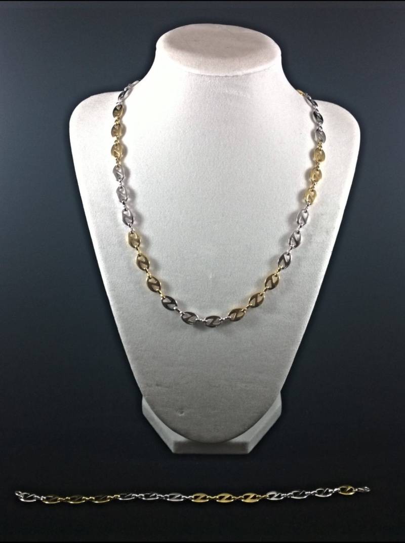 Wunderschönes 24-Karat-Goldset Bicolor Wunderschönes 24-Karat-Goldset Bicolor von gemaray