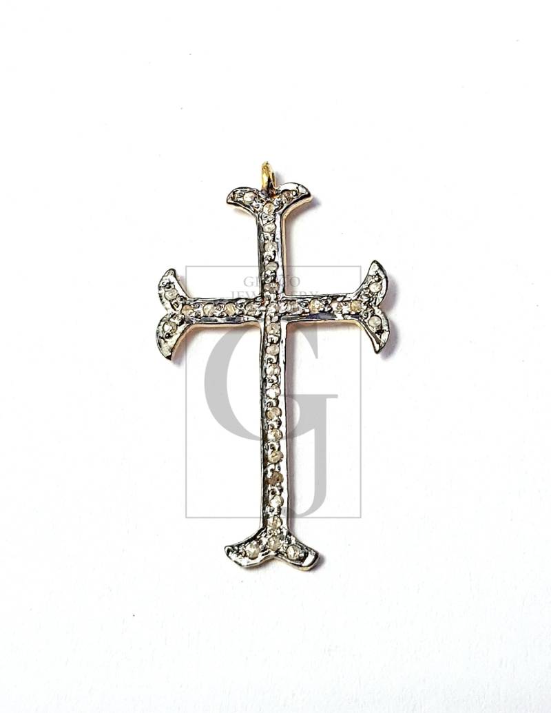 Pave Diamant Kreuz Anhänger Handgemachter Sterling Silber Mit Rosenschliff Pave Diamant Kreuz Anhänger Handgemachter Sterling Silber Mit Rosenschliff von gemcojewelrynewyork
