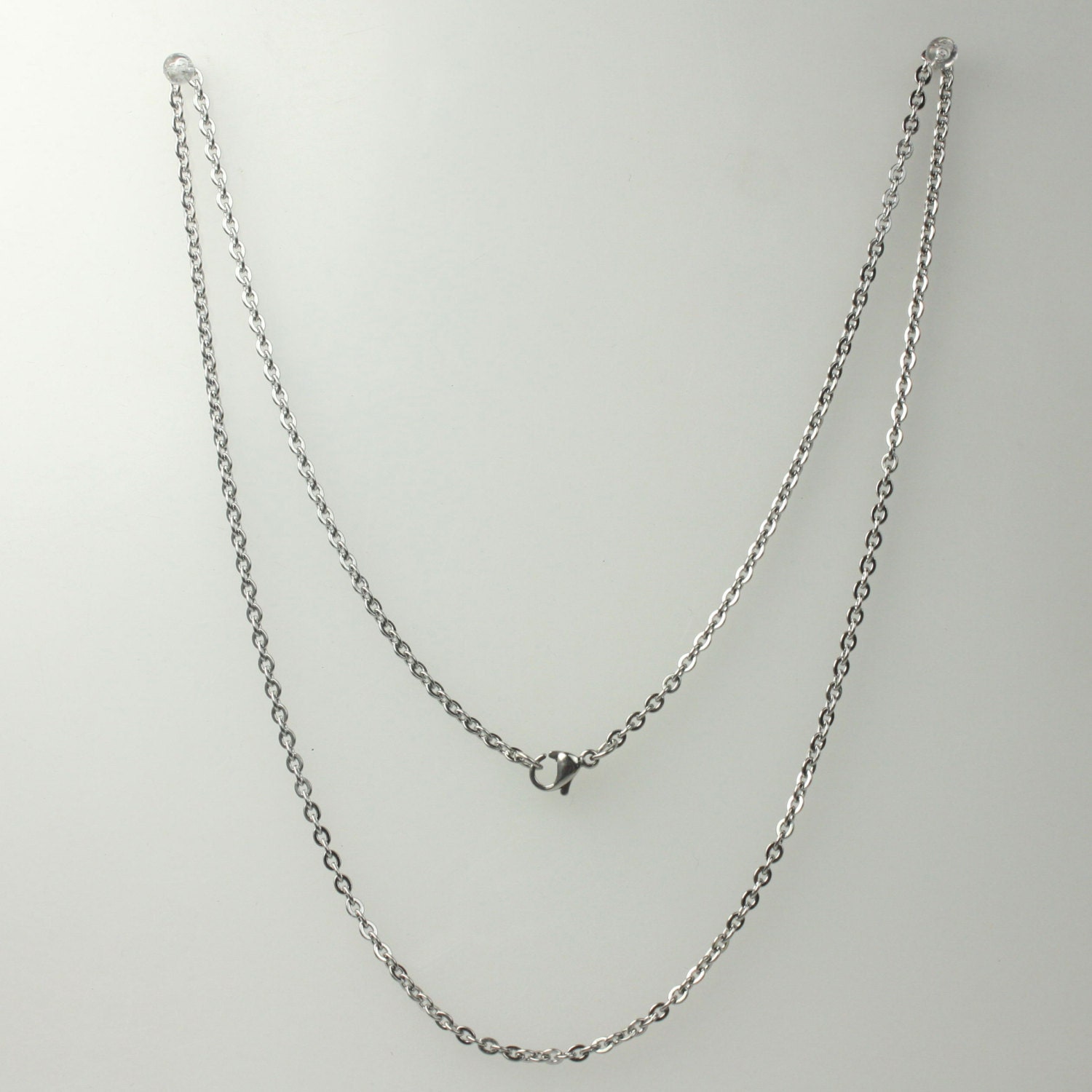 Flachbandkette Aus Edelstahl Mit Karabinerverschluss Flachbandkette Aus Edelstahl Mit Karabinerverschluss von gemplus24