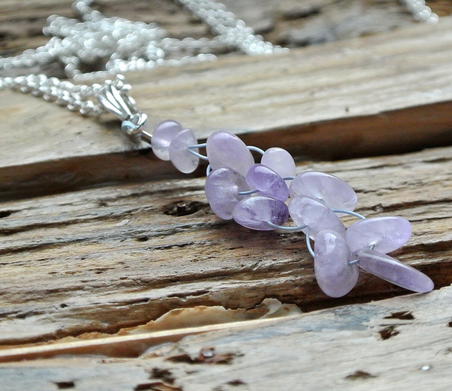 Amethyst Nugget Anhänger, Lavendelfarbener Und Silber Tropfen Heilstein, Beruhigender Edelstein, 6.hochzeitstag Anhänger Amethyst Nugget Anhänger, Lavendelfarbener Und Silber Tropfen Heilstein, Beruhigender Edelstein, 6.hochzeitstag Anhänger von gemsbasket
