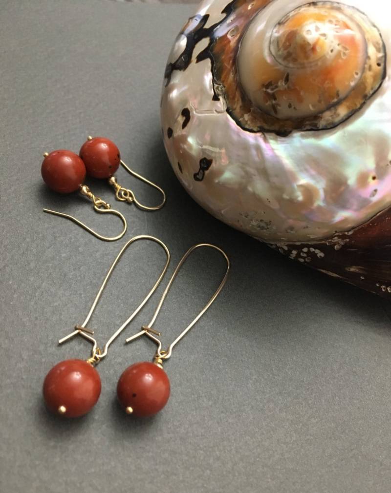 Natürliche Roter Jaspis Ohrringe Halbedelsteine 14K Gold Filled Ohrhaken, Ziegelrote Ohrringe, Rost Perlen Ohrring Baumeln, Mimalelist von gemsbytheshore