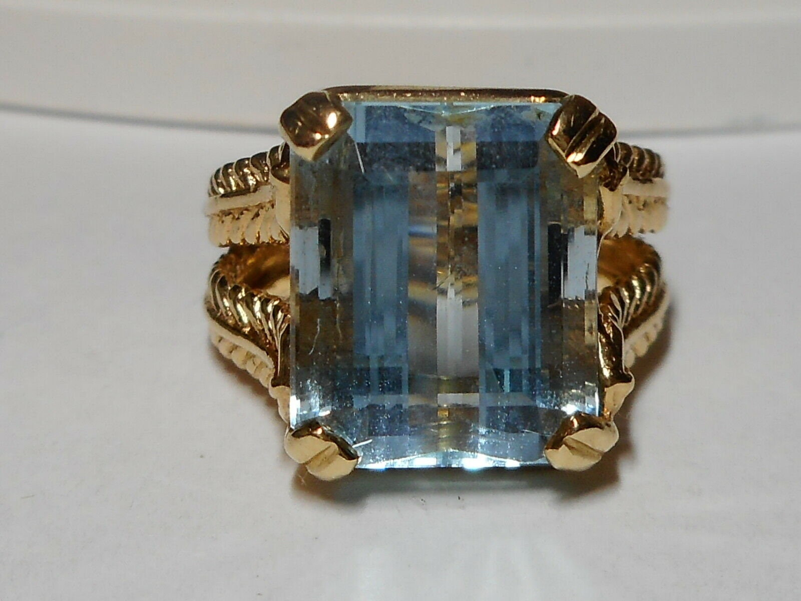 14K Blaue Farbe Aquamarin Ring Schöne Fassung Größe 5 1/2 von gemsjewelrydiamonds