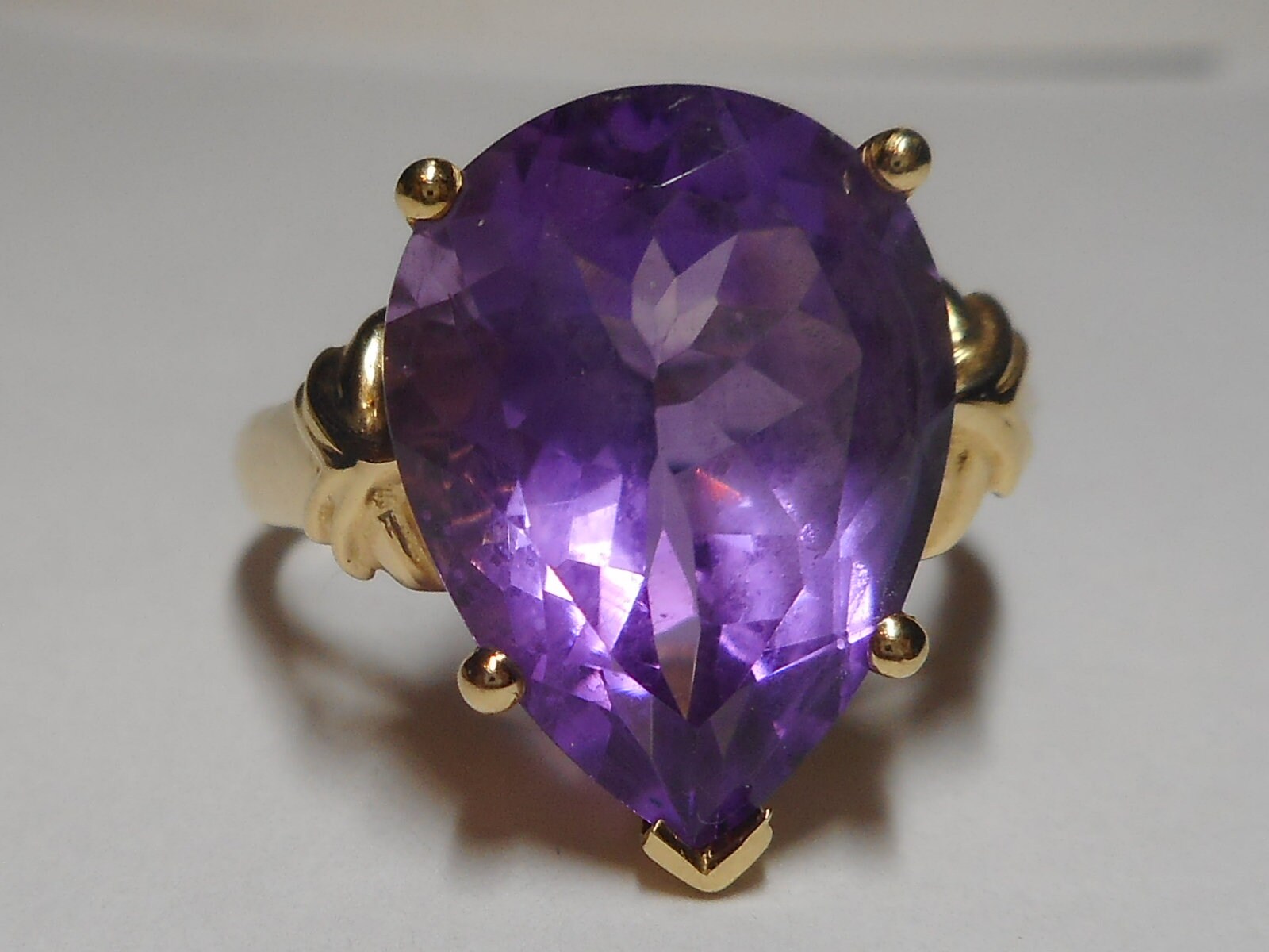 Ring 14K Amethyst Edelstein Größe 9 1/4 von gemsjewelrydiamonds