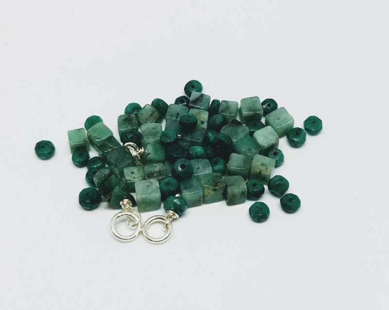 Smaragd Add A Charm - Mai Geburtstag Smaragd Add A Charm - Mai Geburtstag von gemstonetalisman
