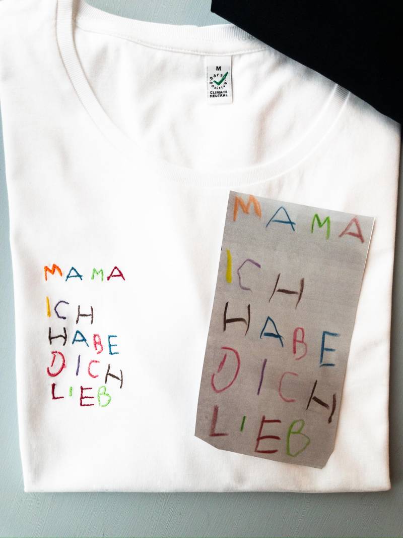 Kinderzeichnungen Gestickt Auf Shirts Für Große Mädels von getmeKoeln