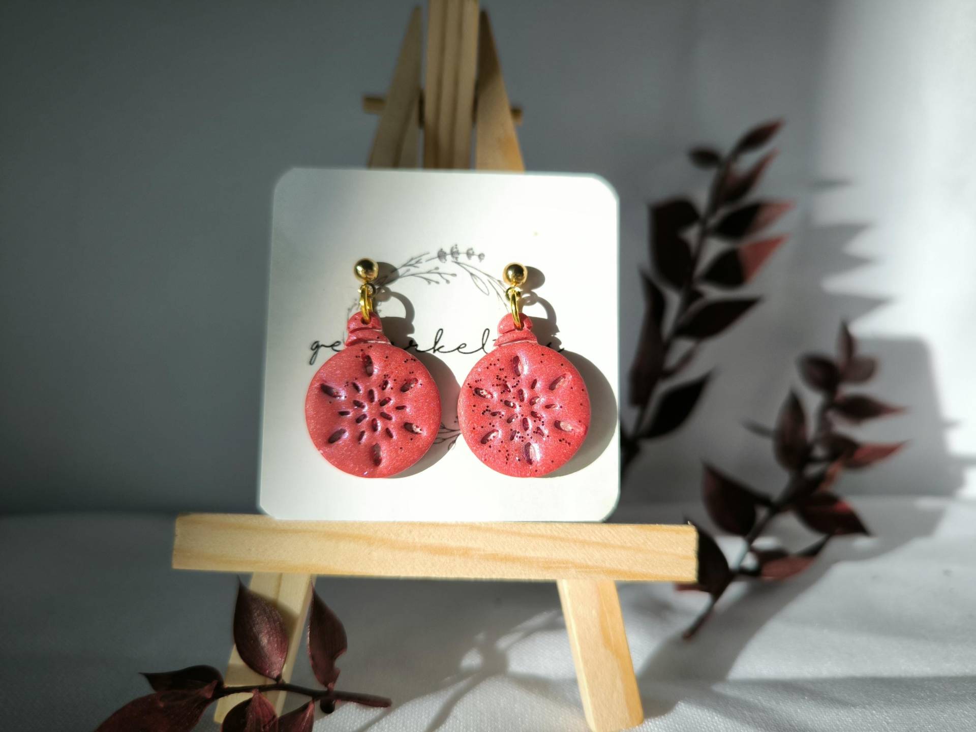 Weihnachtsohrschmuck/ Ohrhänger Weihnachtsbaumkugeln/ Hängeohrringe/ Weihnachtsgeschenk/ Handgemacht Polymer Ton/ Geschenk Frauen & Mädchen von gewerkeltes