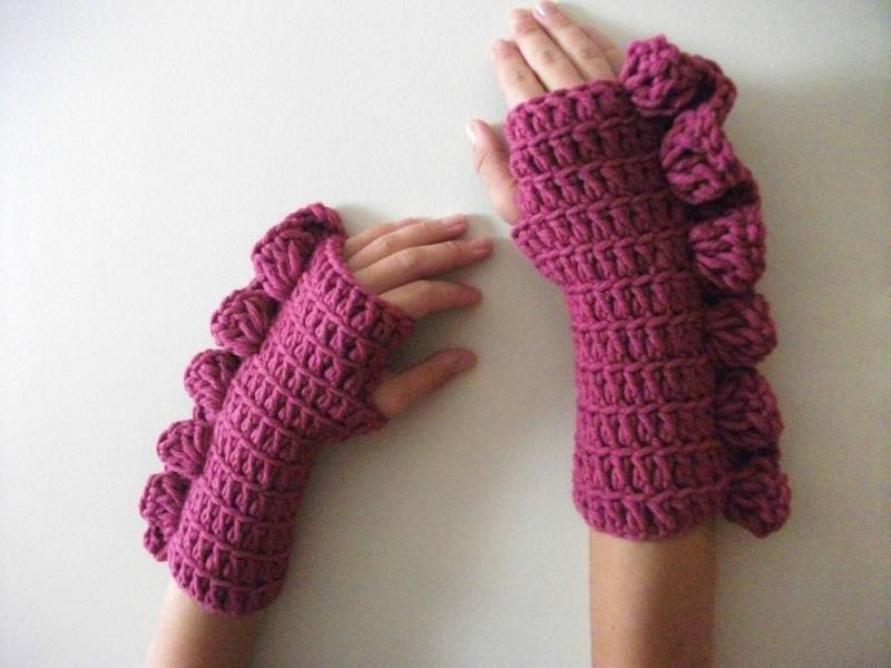 strick Armstulpen Aus Dicker Wolle - Rose Design von giZZdesign